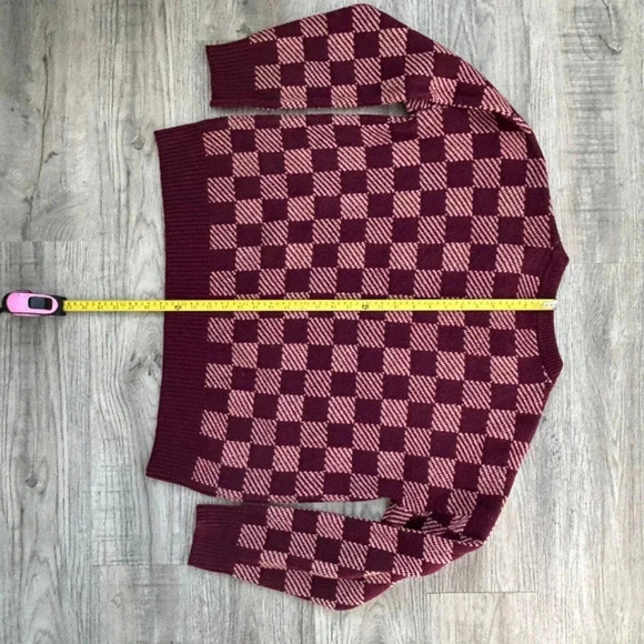 Love  Ellie Red Checked Sweater Sz XL - Picture 6 of 7